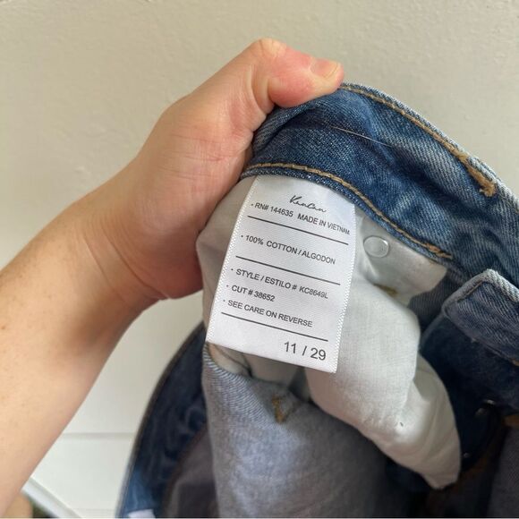 KanCan Women’s 29 Distressed Straight Leg Jeans - Picture 4 of 7